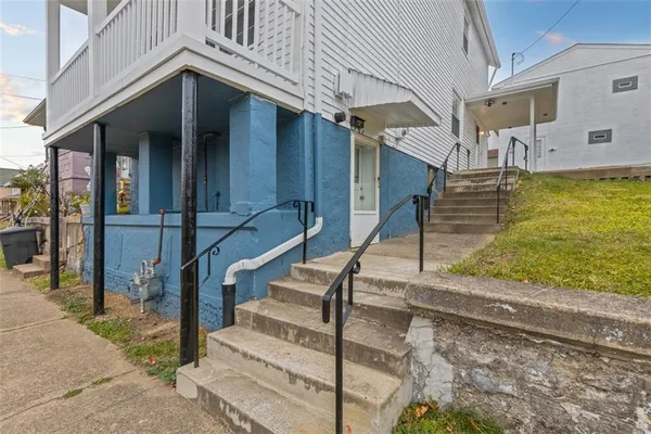 $149,900 | 528 9th Street, Pitcairn, PA 15140