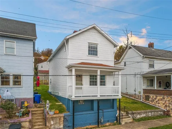 $149,900 | 528 9th Street, Pitcairn, PA 15140