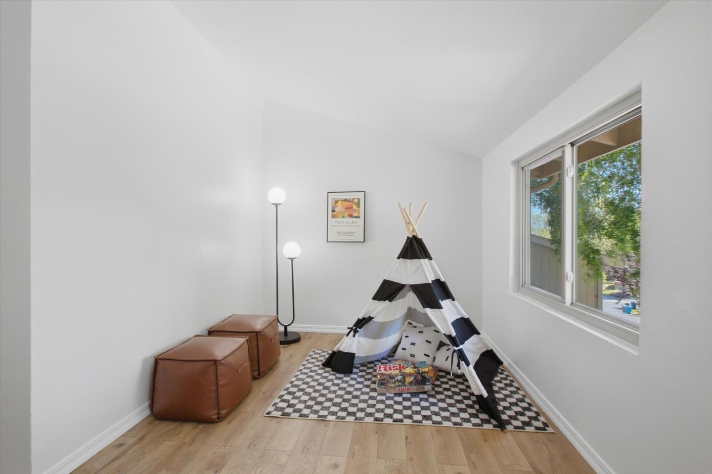 22963 Longdown Road Cupertino, CA 95014 - Photo 14 of 115 Gallery Image 14