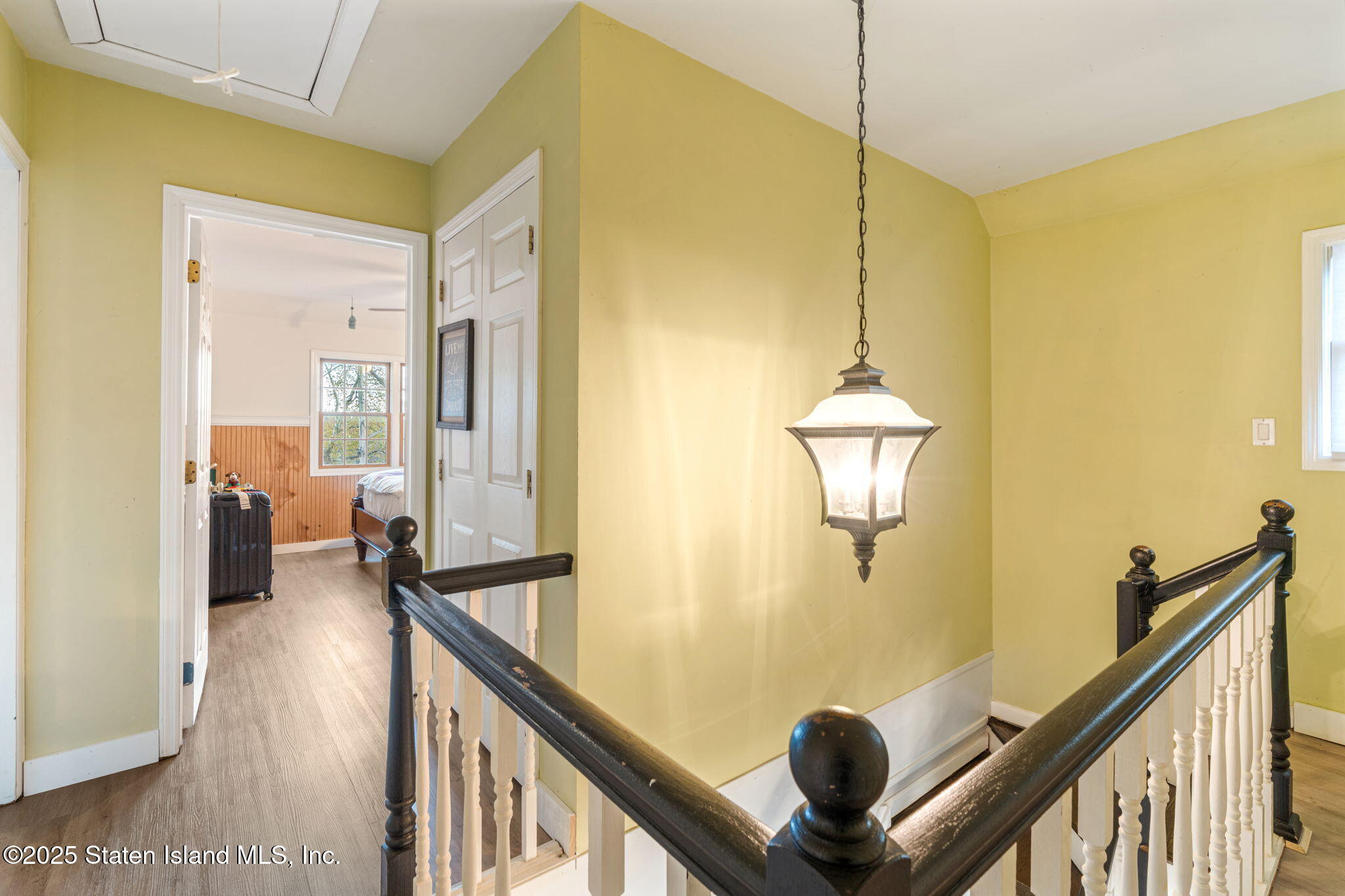 6 Mosely Avenue Staten Island, NY 10312 - Photo 30 of 55 a view of a hallway with workspace