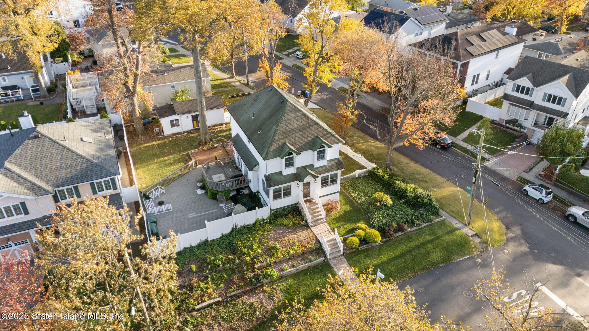6 Mosely Avenue Staten Island, NY 10312 - Photo 41 of 55 an aerial view of residential house with outdoor space