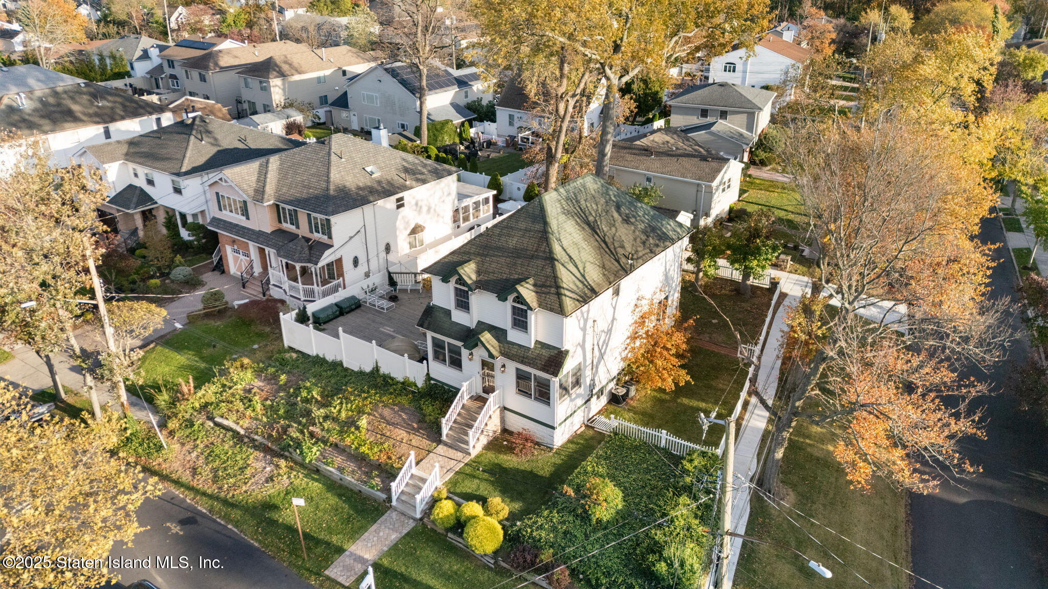 6 Mosely Avenue Staten Island, NY 10312 - Photo 46 of 55 an aerial view of residential houses with outdoor space
