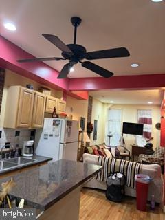 3524 Old York Road Baltimore, MD 21218 - Photo 44 of 48 Kitchen and living room