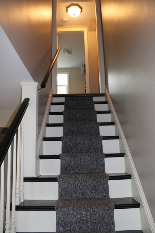 34 2nd Island Road Webster, MA 01570 - Photo 12 of 30
