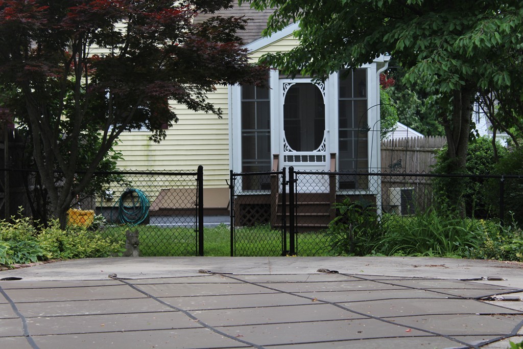 34 2nd Island Road Webster, MA 01570 - Photo 25 of 30