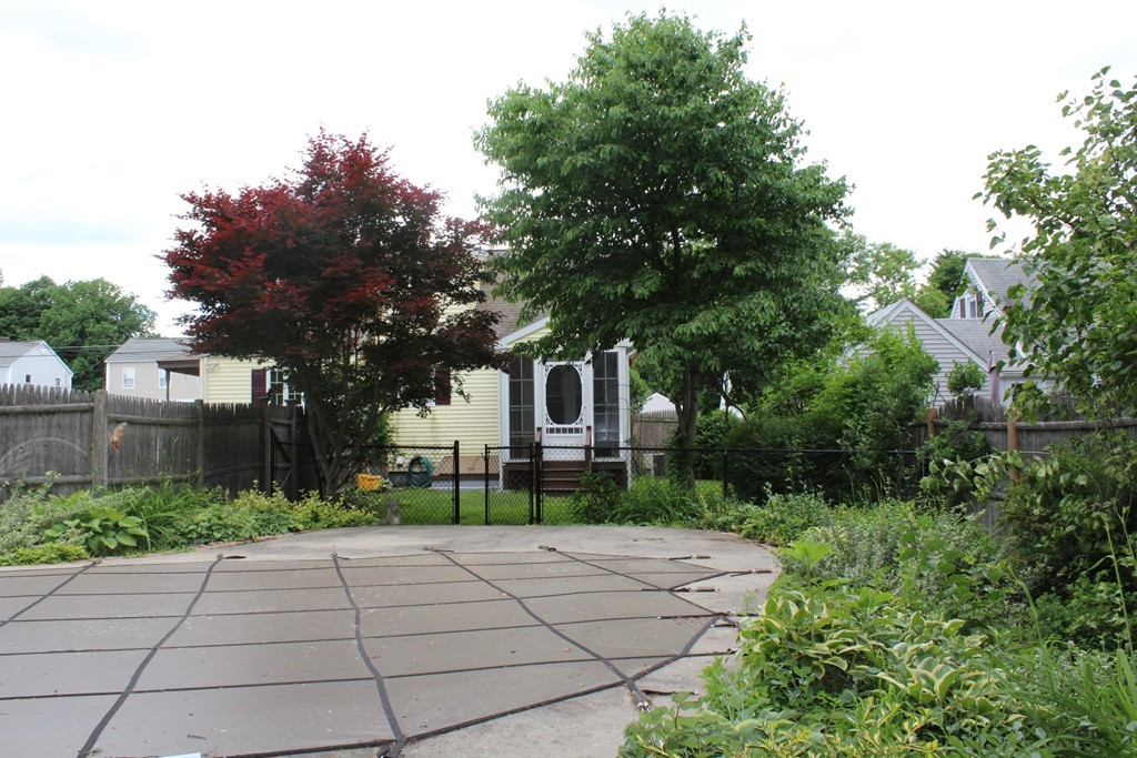 34 2nd Island Road Webster, MA 01570 - Photo 29 of 30