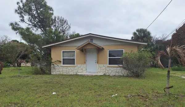 $168,000 | 610 North 21st Street, Fort Pierce, FL 34950