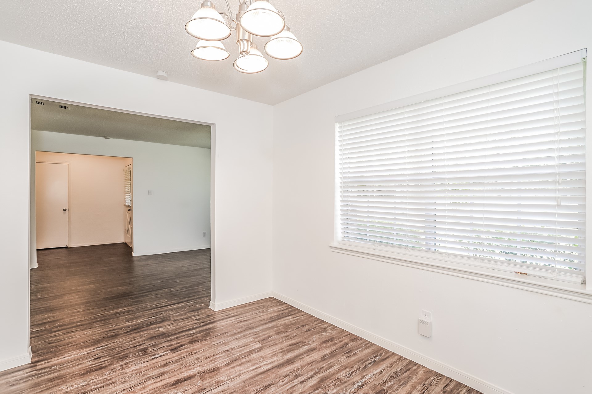26218 Maplewood Drive Spring, TX 77386 - Photo 4 of 15