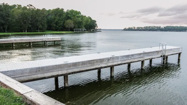 $1,300 | 14351 West Ravine Run, Willis, TX 77318