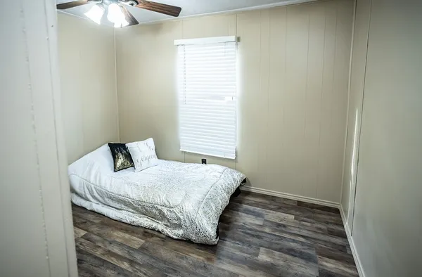 $1,300 | 14351 West Ravine Run, Willis, TX 77318