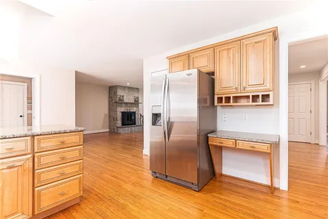 $975,000 | 54 Fox Ridge Circle, South Kingstown, RI 02879