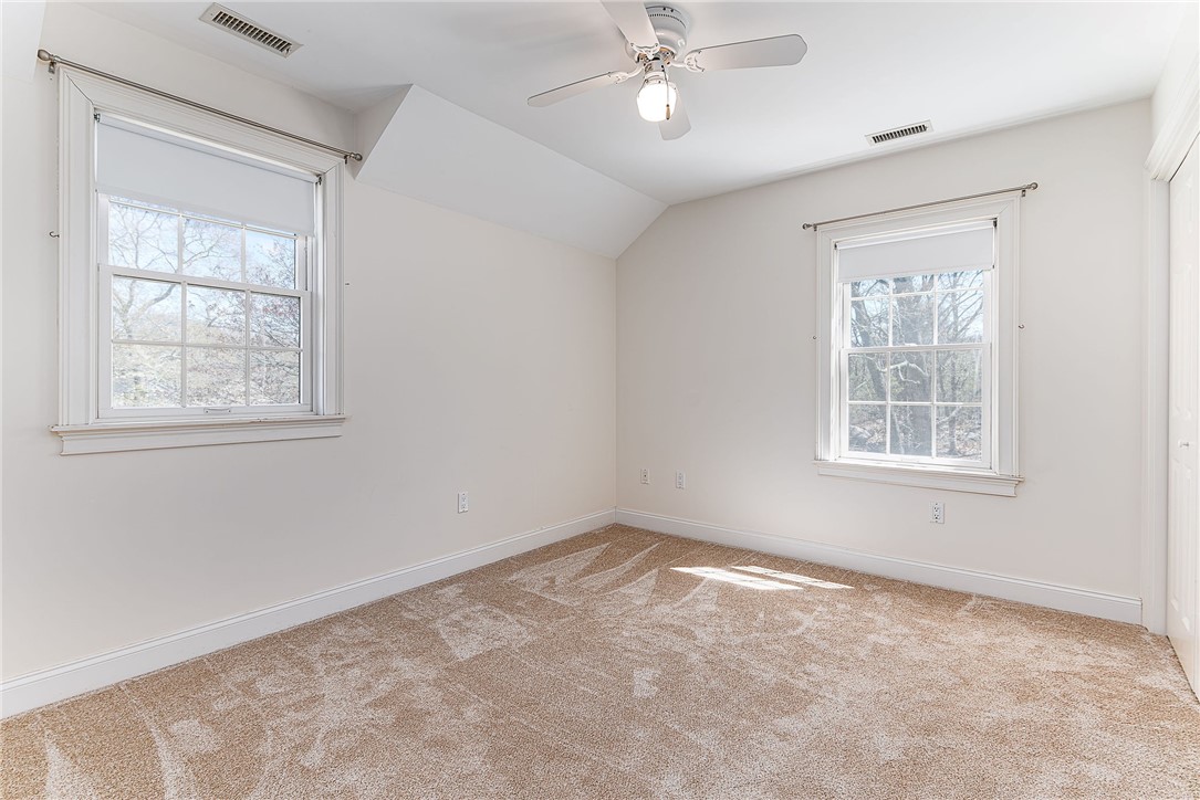 54 Fox Ridge Circle South Kingstown, RI 02879 - Photo 20 of 41