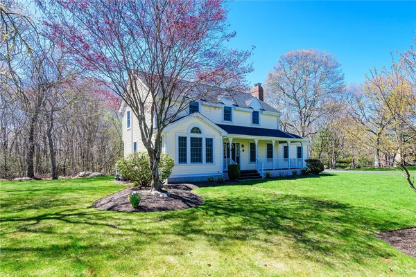$975,000 | 54 Fox Ridge Circle, South Kingstown, RI 02879