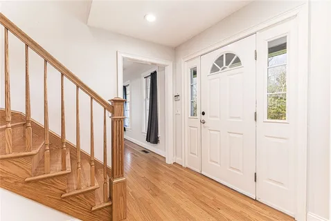 $975,000 | 54 Fox Ridge Circle, South Kingstown, RI 02879