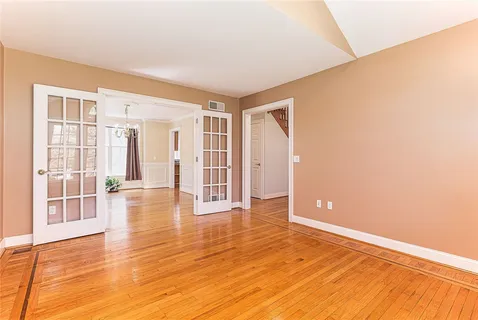 $975,000 | 54 Fox Ridge Circle, South Kingstown, RI 02879