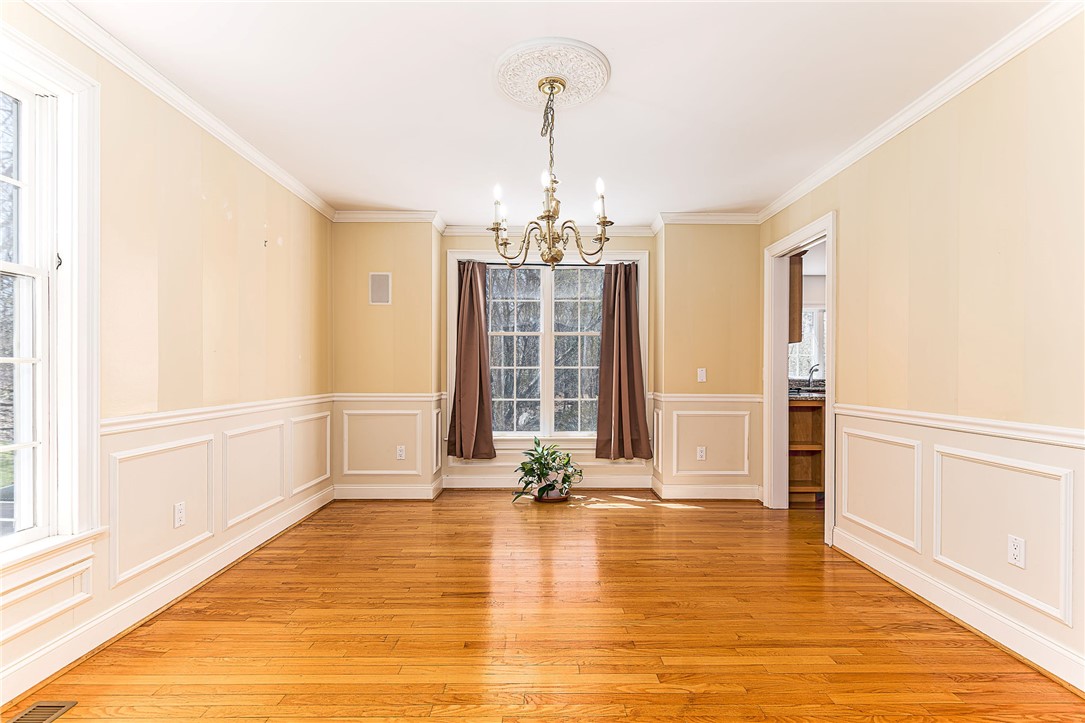 54 Fox Ridge Circle South Kingstown, RI 02879 - Photo 10 of 41