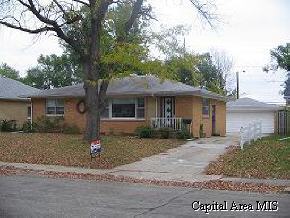 5 Nottingham Road Springfield, IL 62704 - Photo 1 of 9