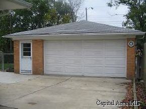5 Nottingham Road Springfield, IL 62704 - Photo 2 of 9