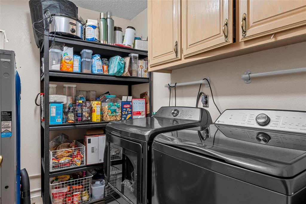 36038 Cedar Ridge Drive Whitney, TX 76692 - Photo 15 of 37