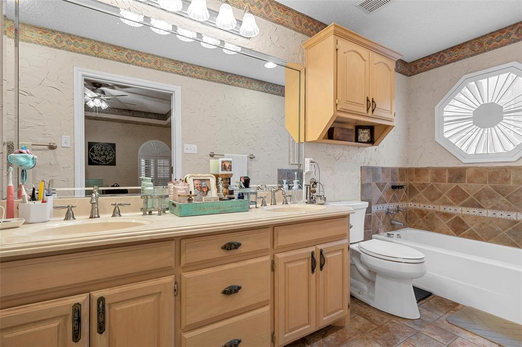 36038 Cedar Ridge Drive Whitney, TX 76692 - Photo 23 of 37