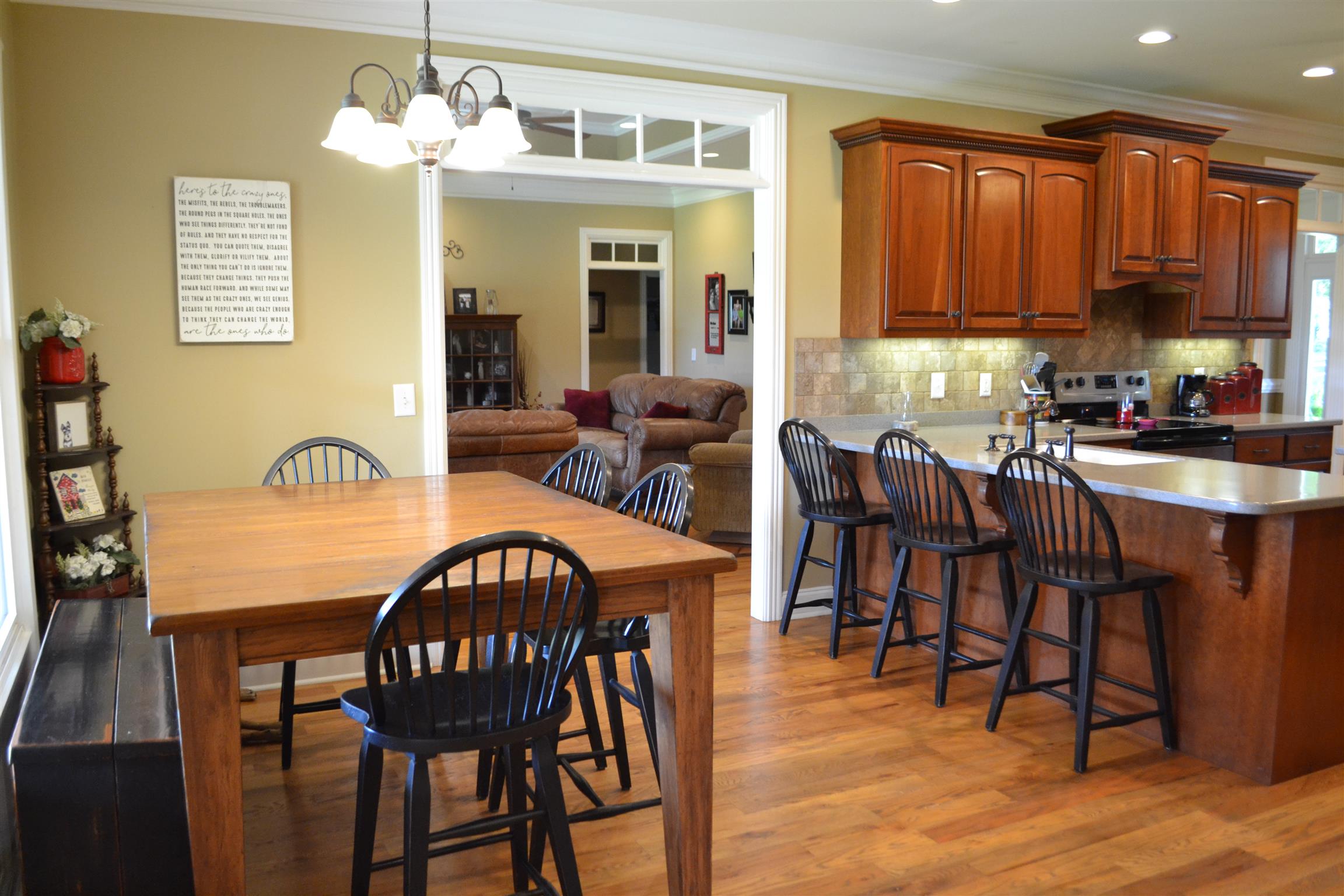 730 Walnut Grove Road Lebanon, TN 37090 - Photo 20 of 29 EAT IN AREA IN KITCHEN; HARDWOOD FLOORS; FLOWS INTO LIVING ROOM AND STEPS TO BONUS ROOM