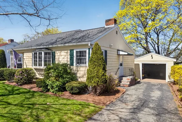 $589,000 | 6 Cunha Road, Peabody, MA 01960
