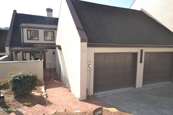 $750,000 | 1256 Calais Court, Knoxville, TN 37919