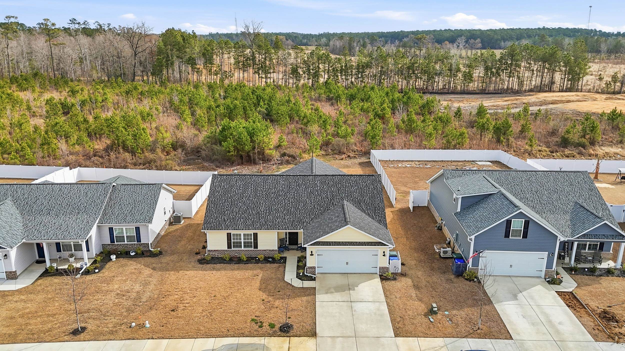 702 Woodside Drive Conway, SC 29526 - Photo 2 of 39