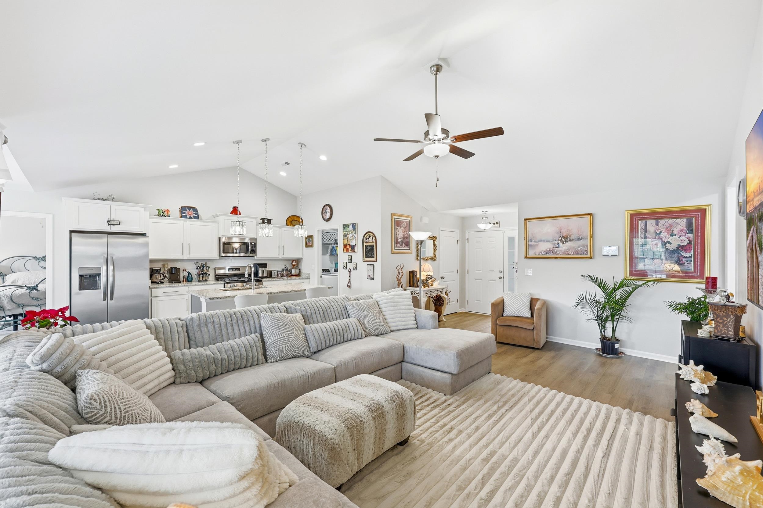 702 Woodside Drive Conway, SC 29526 - Photo 8 of 39