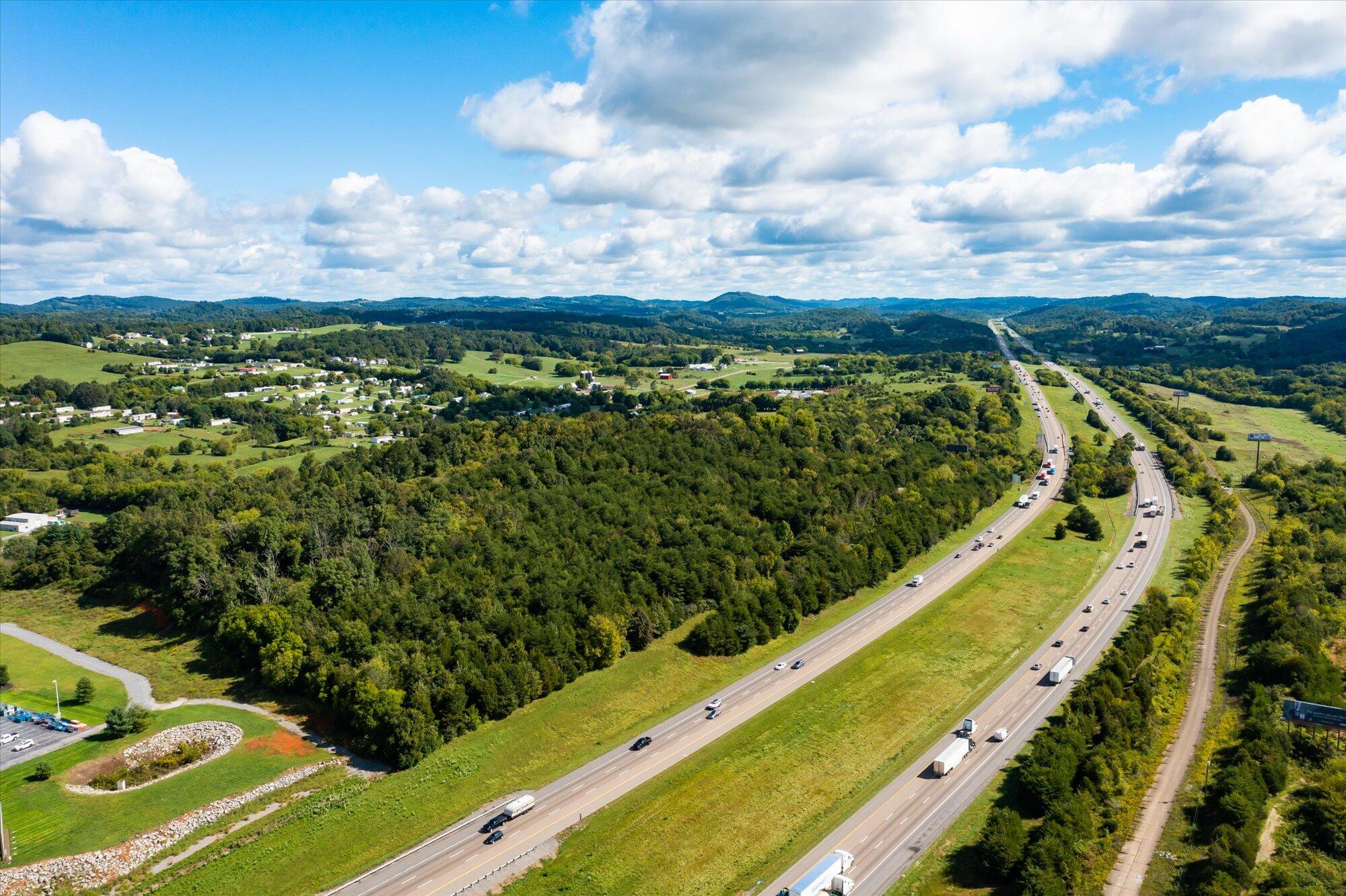 3633 Bryan Road Kodak, TN 37764 - Photo 11 of 18 09-3633-Bryan-Rd-Kodak-TN-9