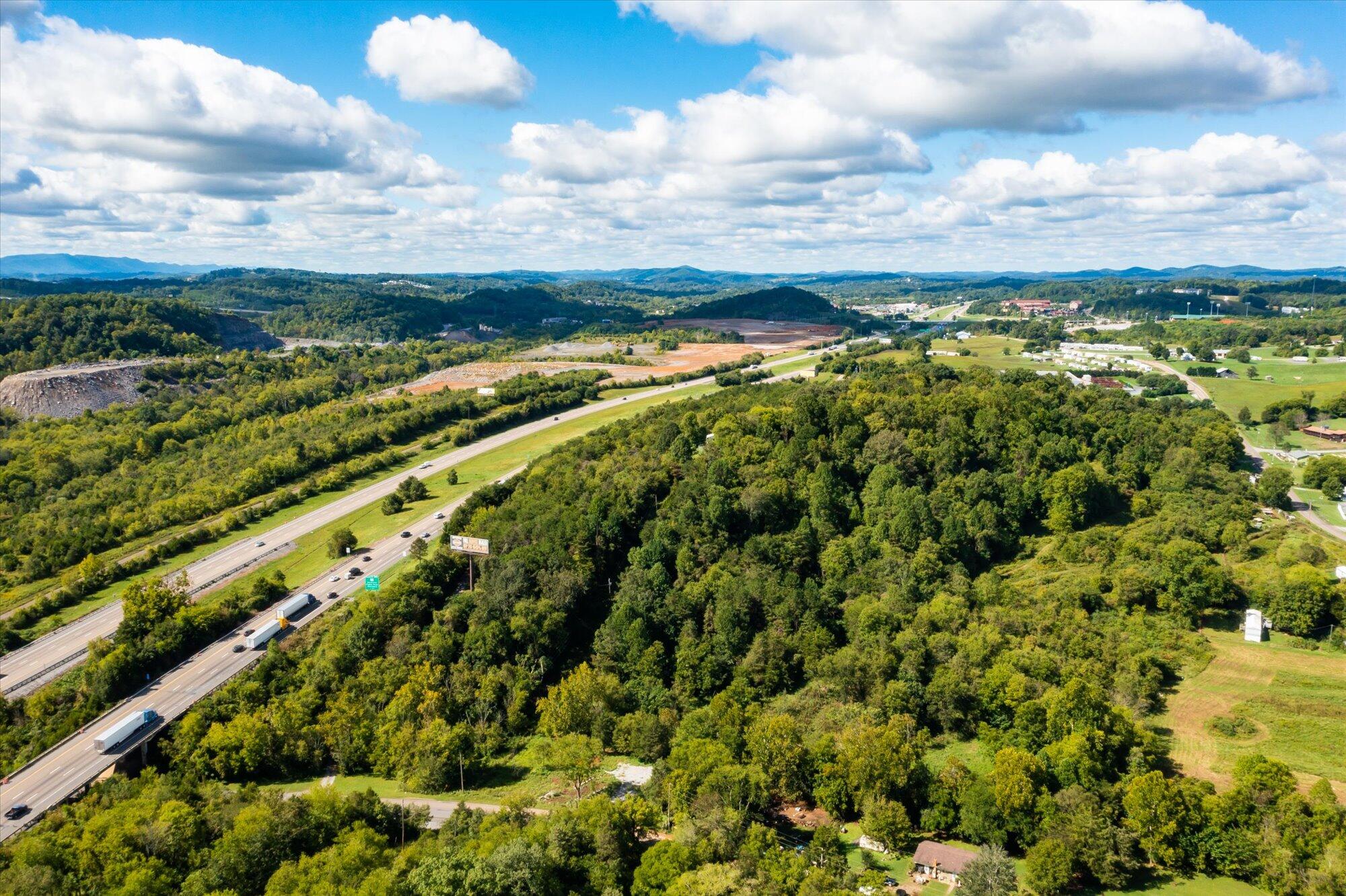 3633 Bryan Road Kodak, TN 37764 - Photo 12 of 18 10-3633-Bryan-Rd-Kodak-TN-10