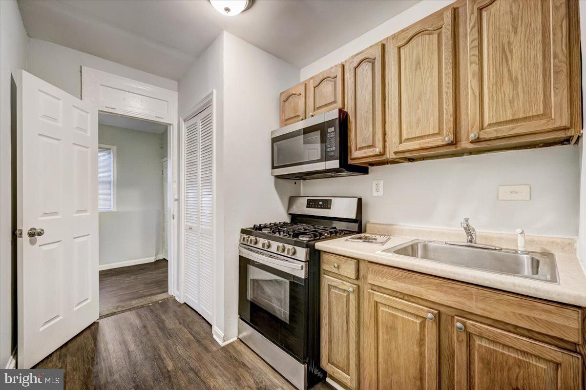 1433 S Street Southeast, Unit 4 Washington, DC 20020 - Photo 11 of 27