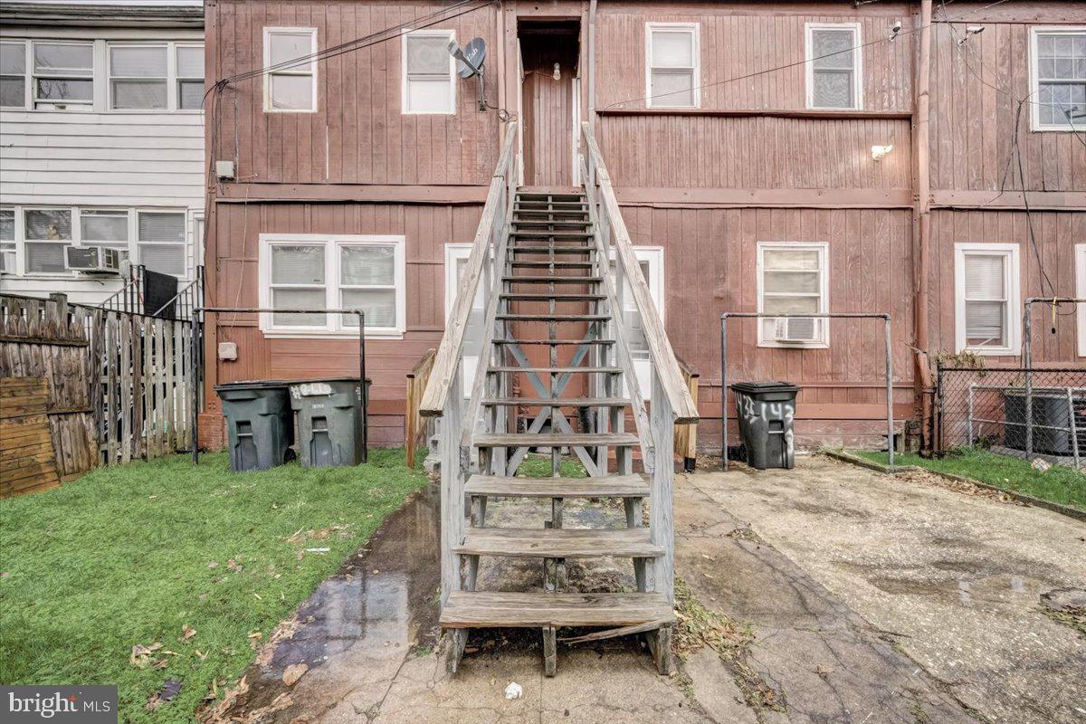 1433 S Street Southeast, Unit 4 Washington, DC 20020 - Photo 23 of 27