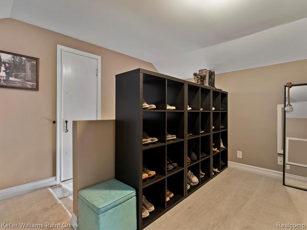2854 York Road Rochester Hills, MI 48309 - Photo 29 of 39