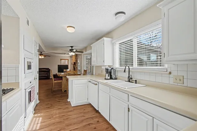 $485,000 | 2421 Warwick Avenue, Flower Mound, TX 75028