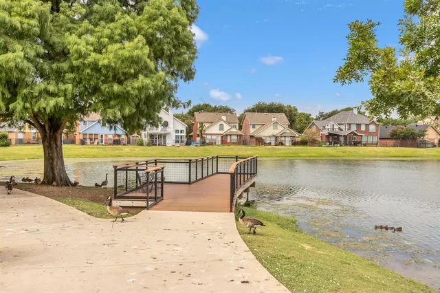 $485,000 | 2421 Warwick Avenue, Flower Mound, TX 75028