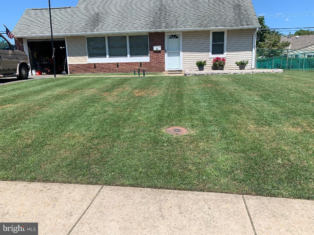 20 Cleft Rock Road Levittown, PA 19057 - Photo 1 of 26 Gallery Image 1