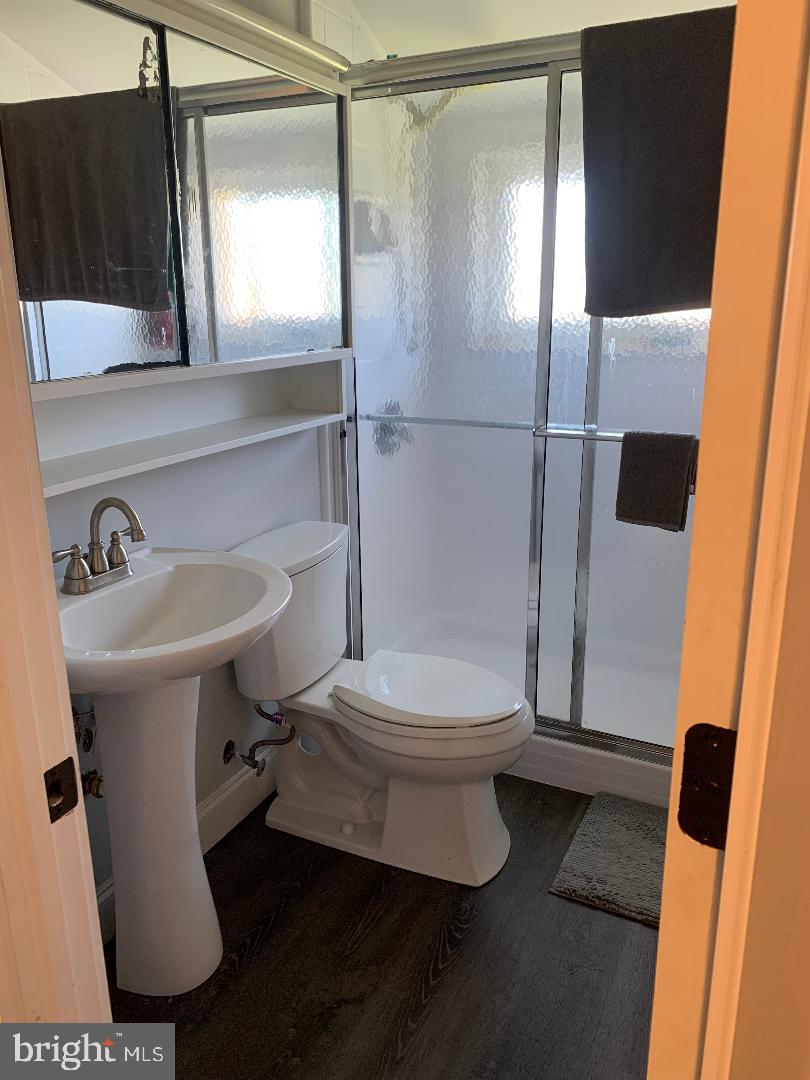 20 Cleft Rock Road Levittown, PA 19057 - Photo 19 of 26 Gallery Image 19