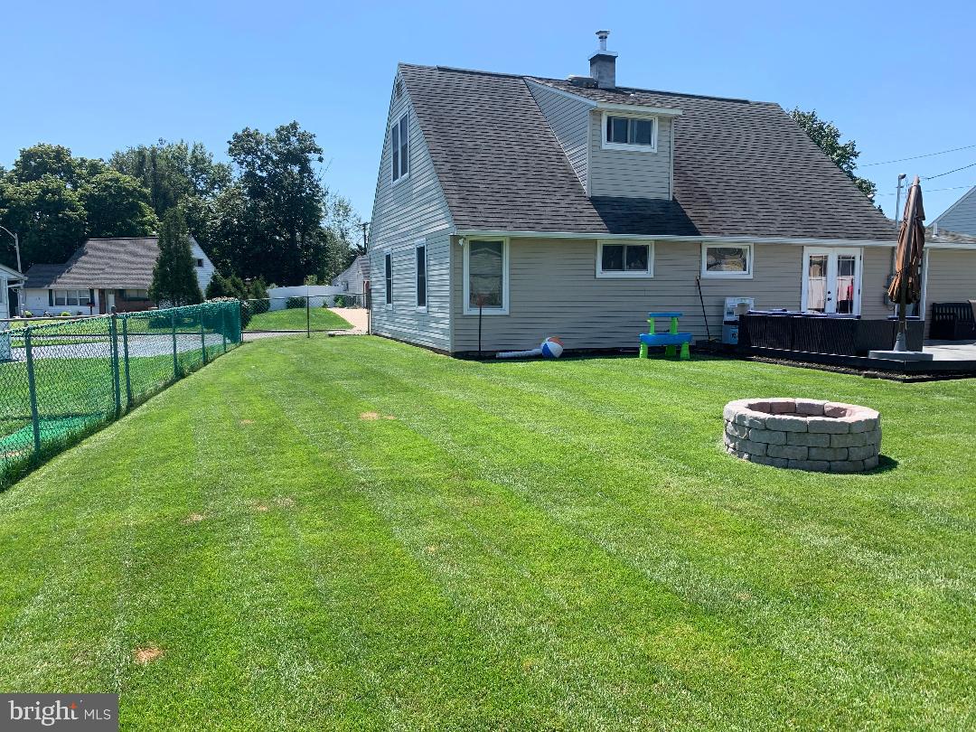 20 Cleft Rock Road Levittown, PA 19057 - Photo 6 of 26 Gallery Image 6