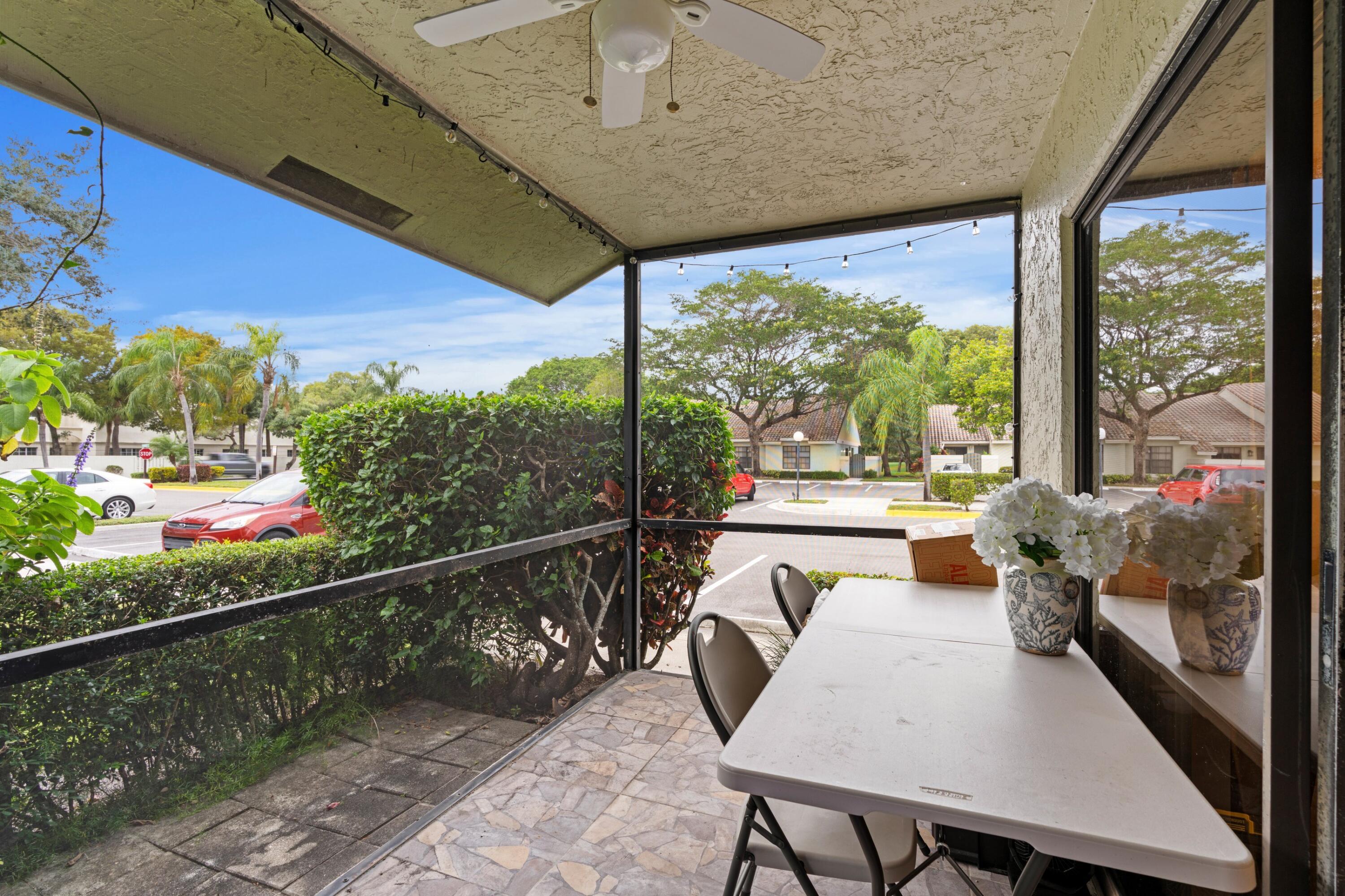 492 Hardwood Place Boca Raton, FL 33431 - Photo 15 of 46 Patio