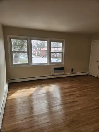 $2,000 | 2710 South, Poughkeepsie, NY 12601