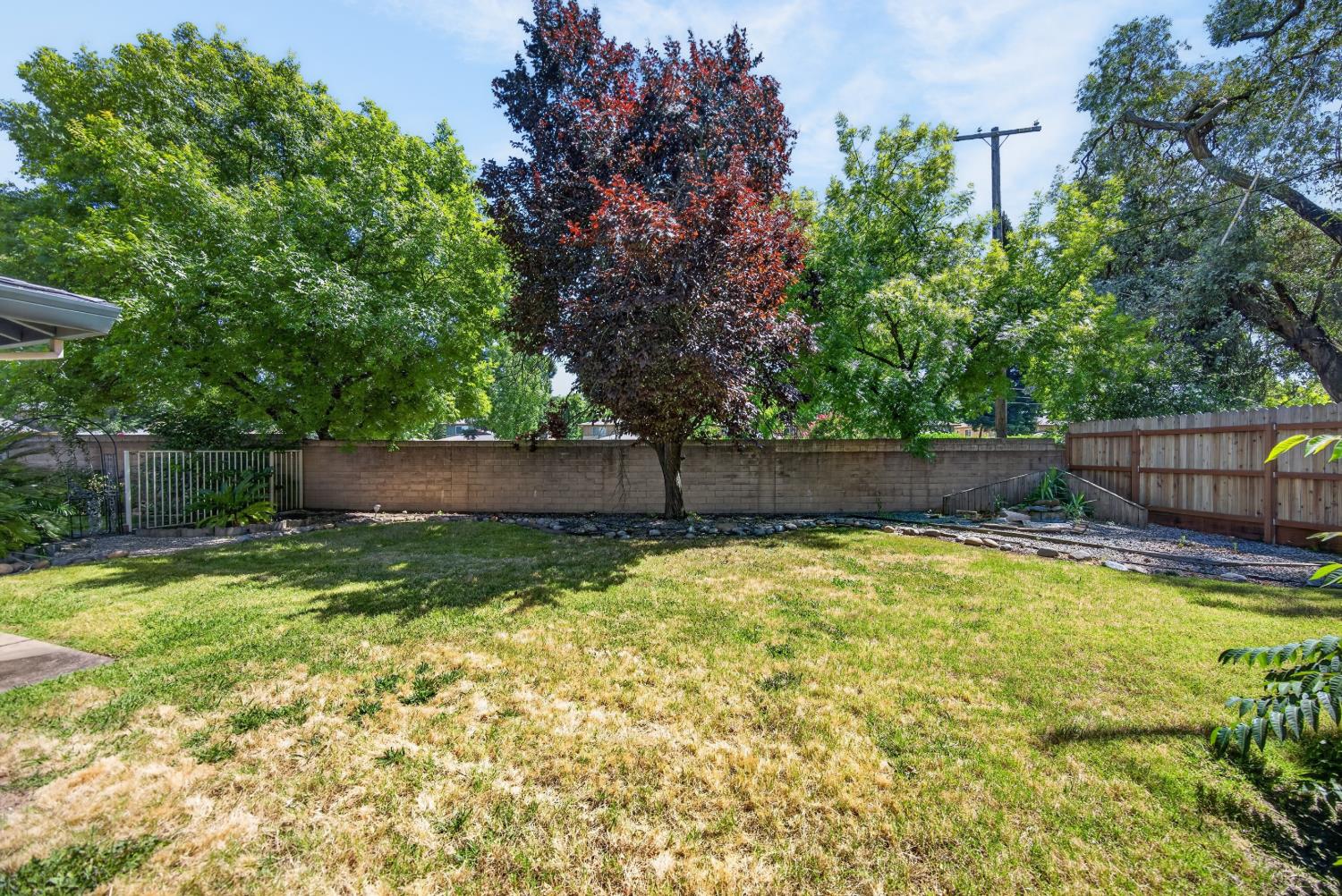 5201 Shereen Court Sacramento, CA 95841 - Photo 8 of 69