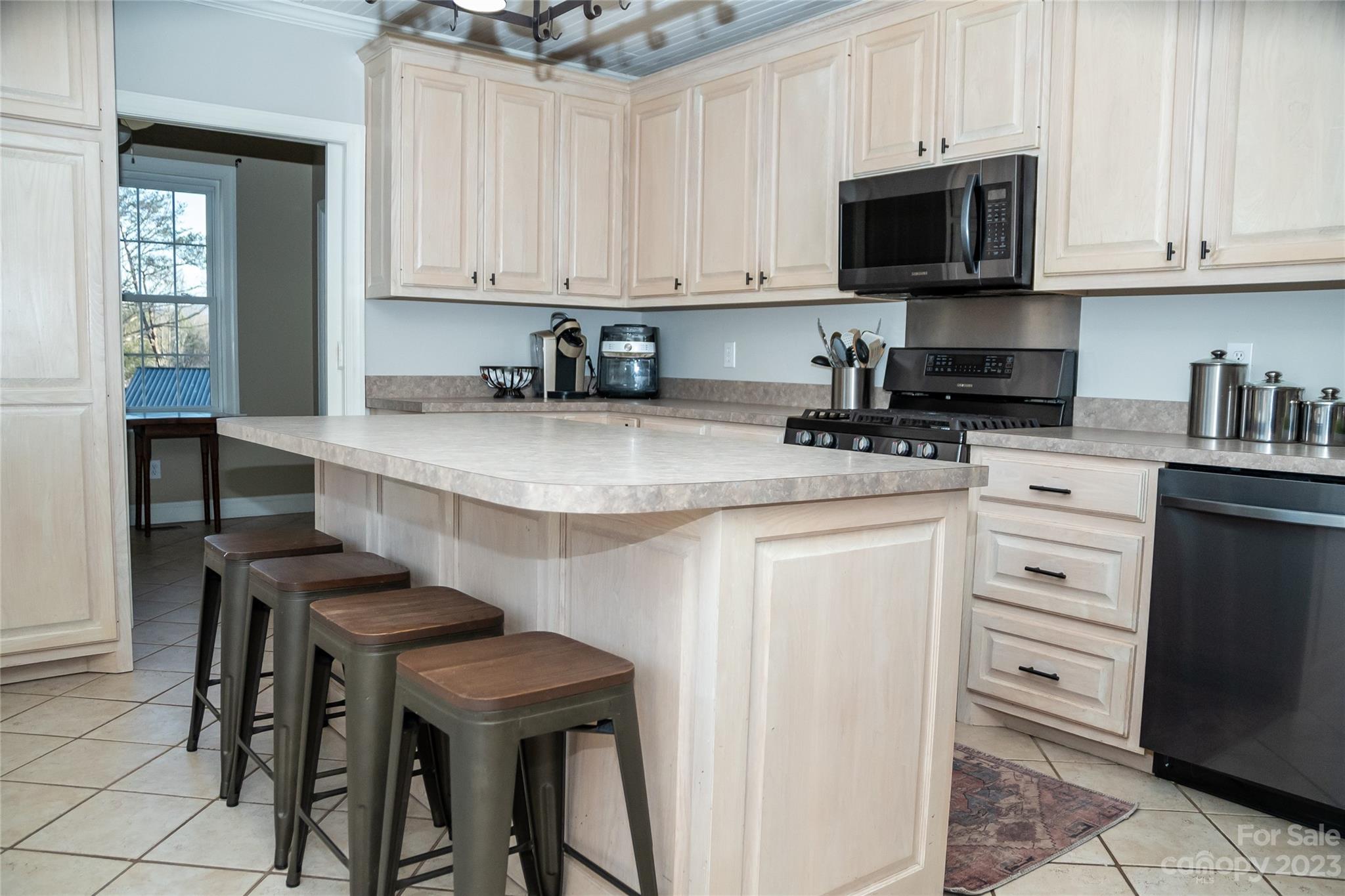 5645 Pinnacle Church Road Morganton, NC 28655 - Photo 11 of 36 Gallery Image 11