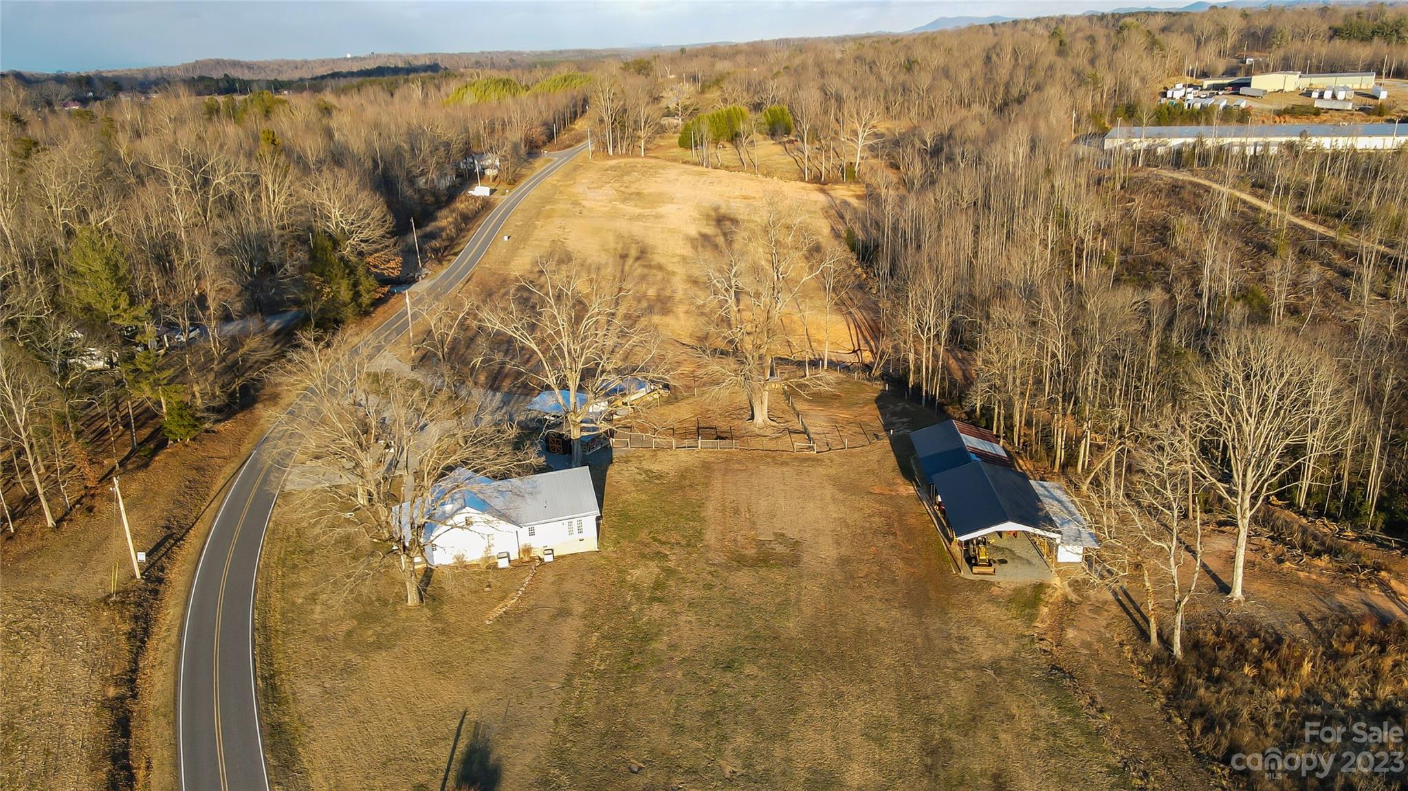 5645 Pinnacle Church Road Morganton, NC 28655 - Photo 4 of 36 Gallery Image 4