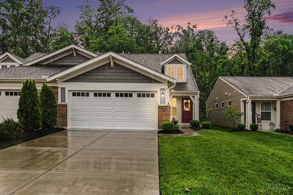 $374,900 | 4312 Family Farm Drive, Cincinnati, OH 45245