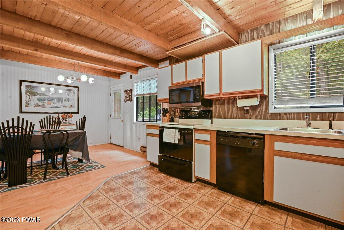32 Northgate Road Lake Ariel, PA 18436 - Photo 5 of 51