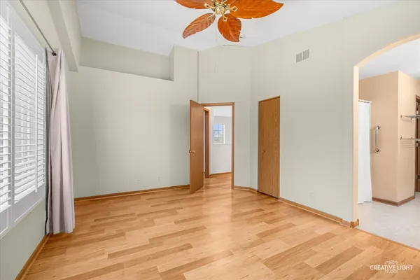 $289,900 | 209 Grays Drive, Oswego, IL 60543