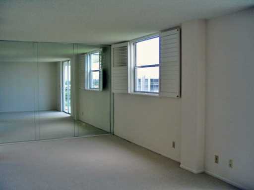 5301 Northwest 2nd Avenue, Unit PHB Boca Raton, FL 33487 - Photo 8 of 9 Additional Photo