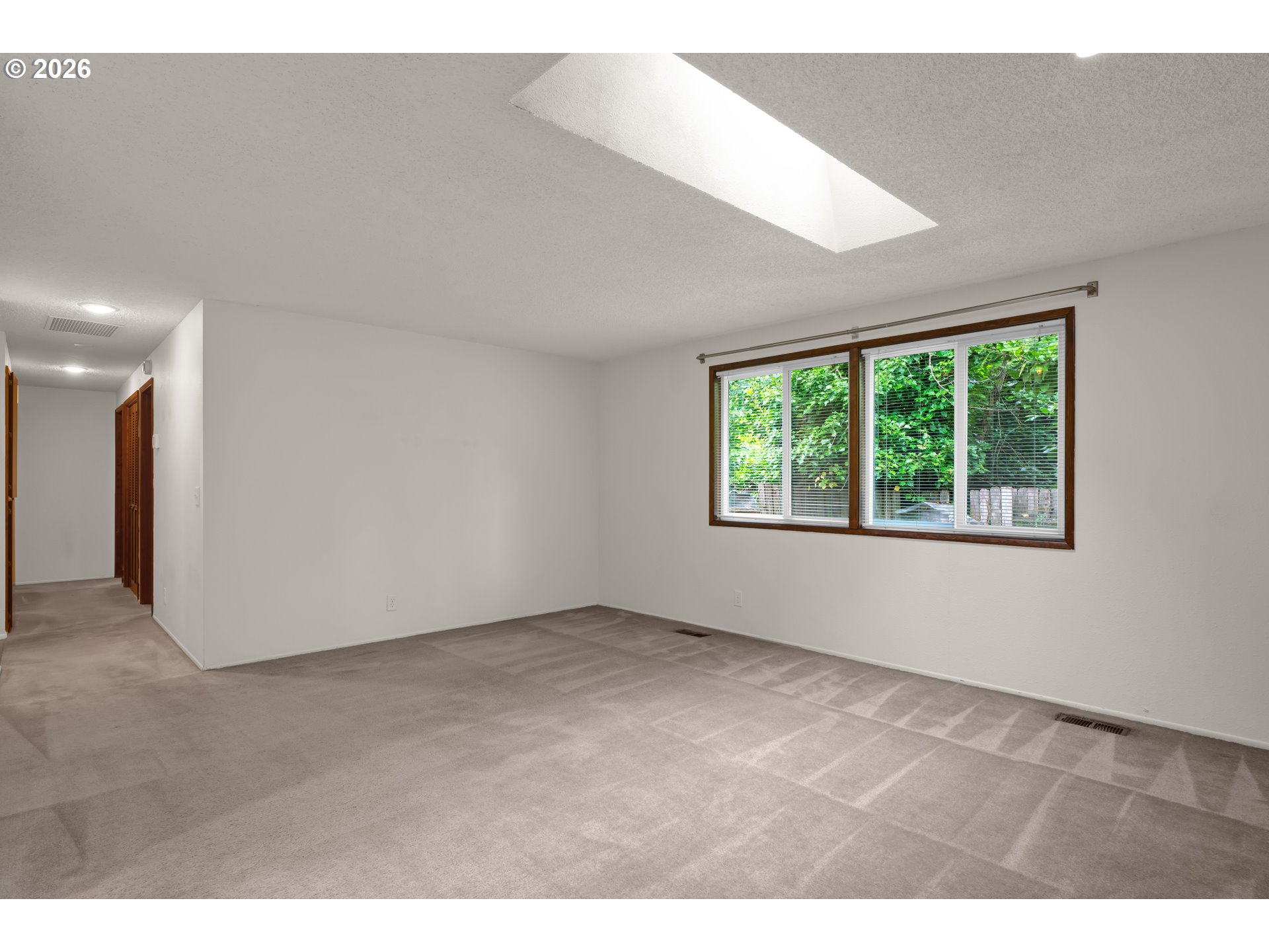4017 Dillard Road Eugene, OR 97405 - Photo 6 of 37