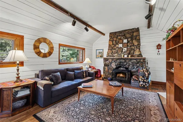 $725,000 | 255 Raccoon Circle, Evergreen, CO 80439